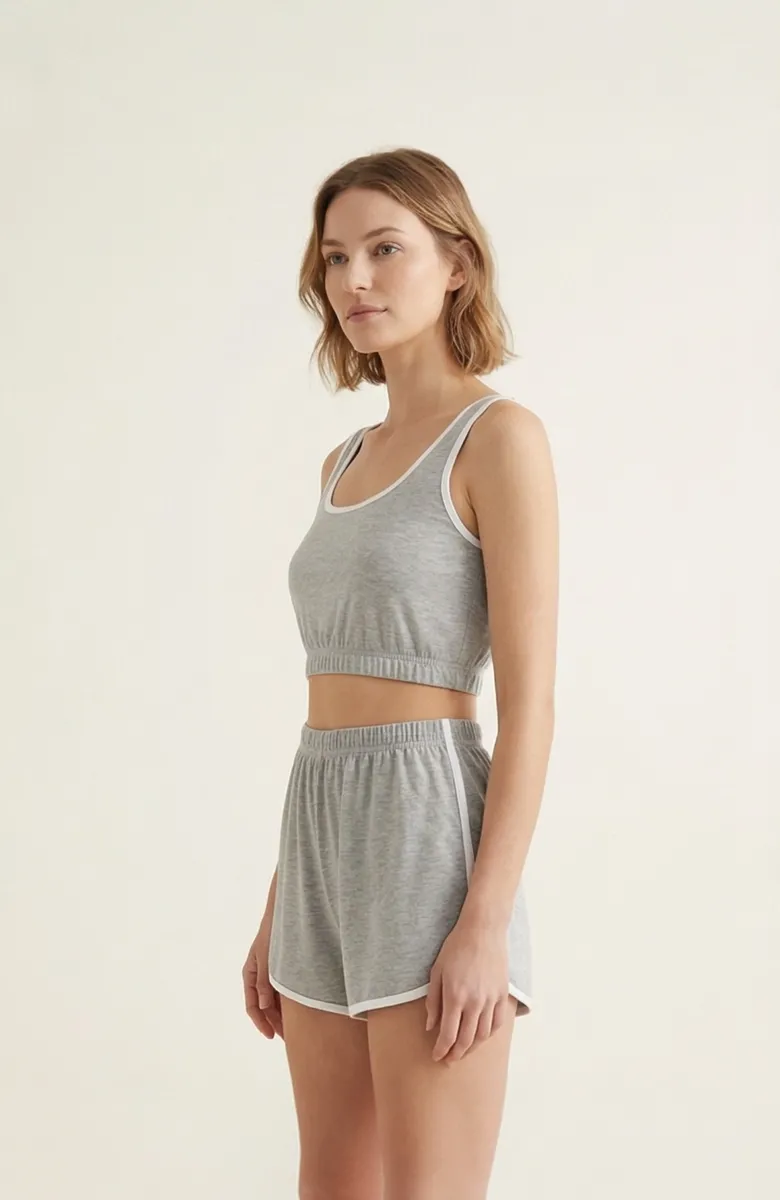 Kadın Gri Askılı Crop Top ve Şortlu Gecelik Takım görseli