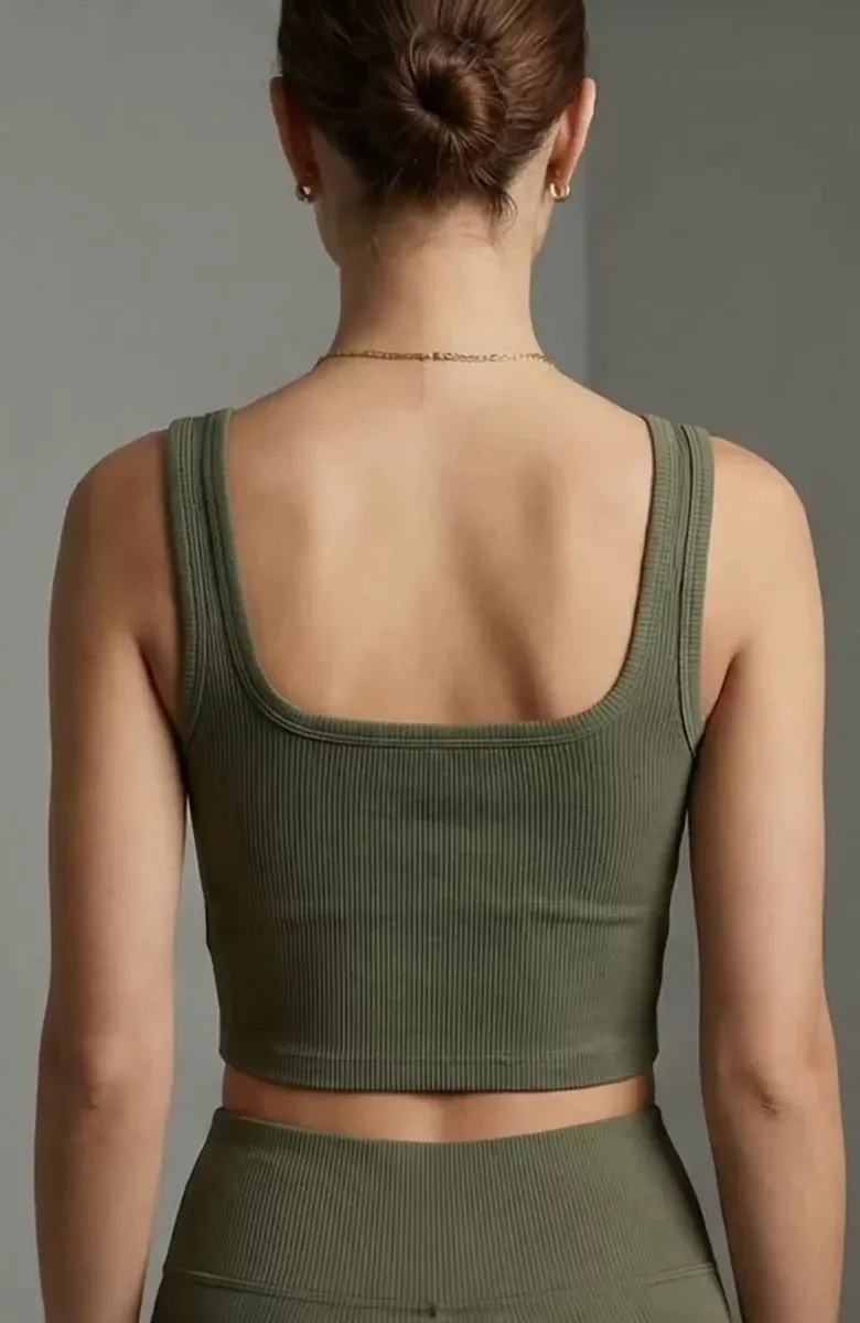 Kadın Haki Yeşili Kalın Askılı Crop Top Büstiyer – Modern ve Şık Tasarım görseli