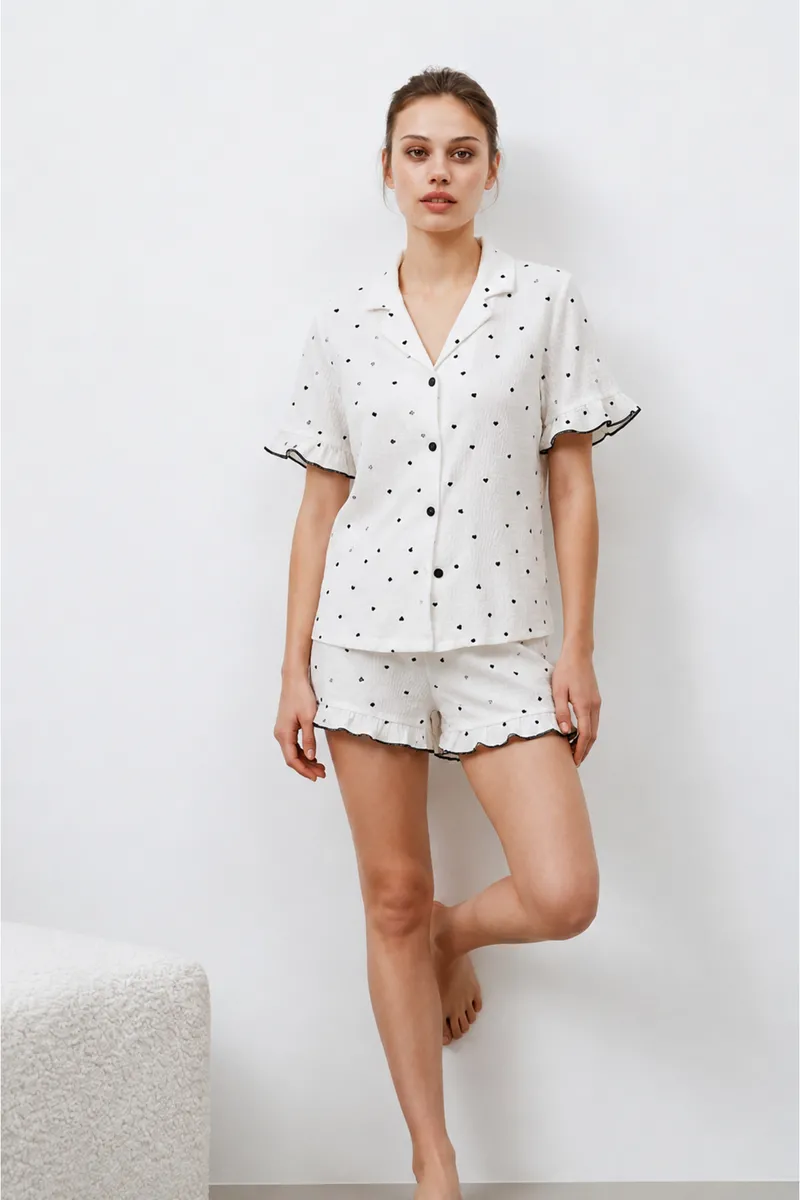 Kadın Premium Fırfırlı Beyaz Pijama Takımı görseli