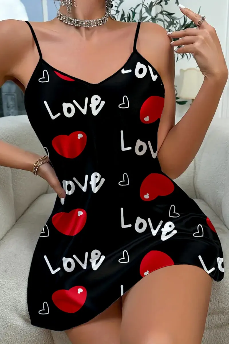 Love Desenli Siyah Saten Gecelik görseli