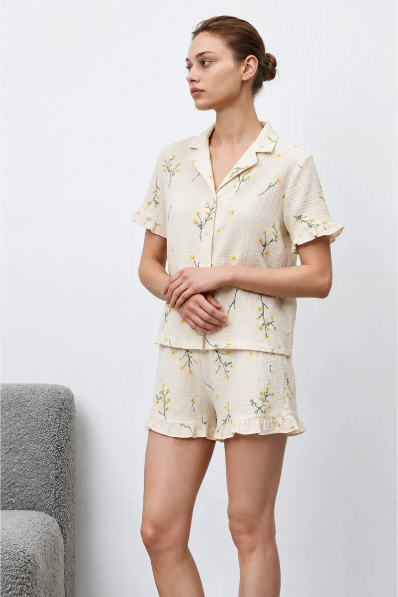 Kadın Premium Fırfırlı Çok Renkli Pijama Takımı görseli
