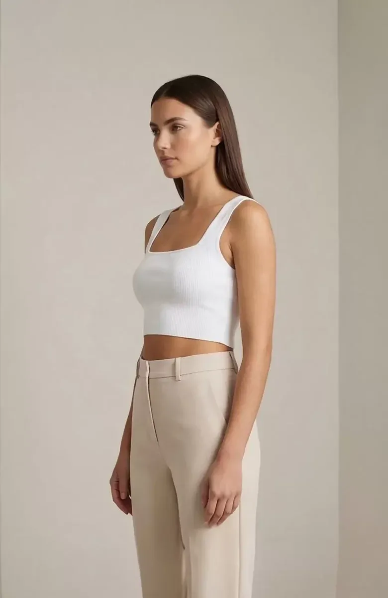 Kadın Beyaz Kalın Askılı Crop Top Büstiyer – Modern ve Şık Tasarım görseli