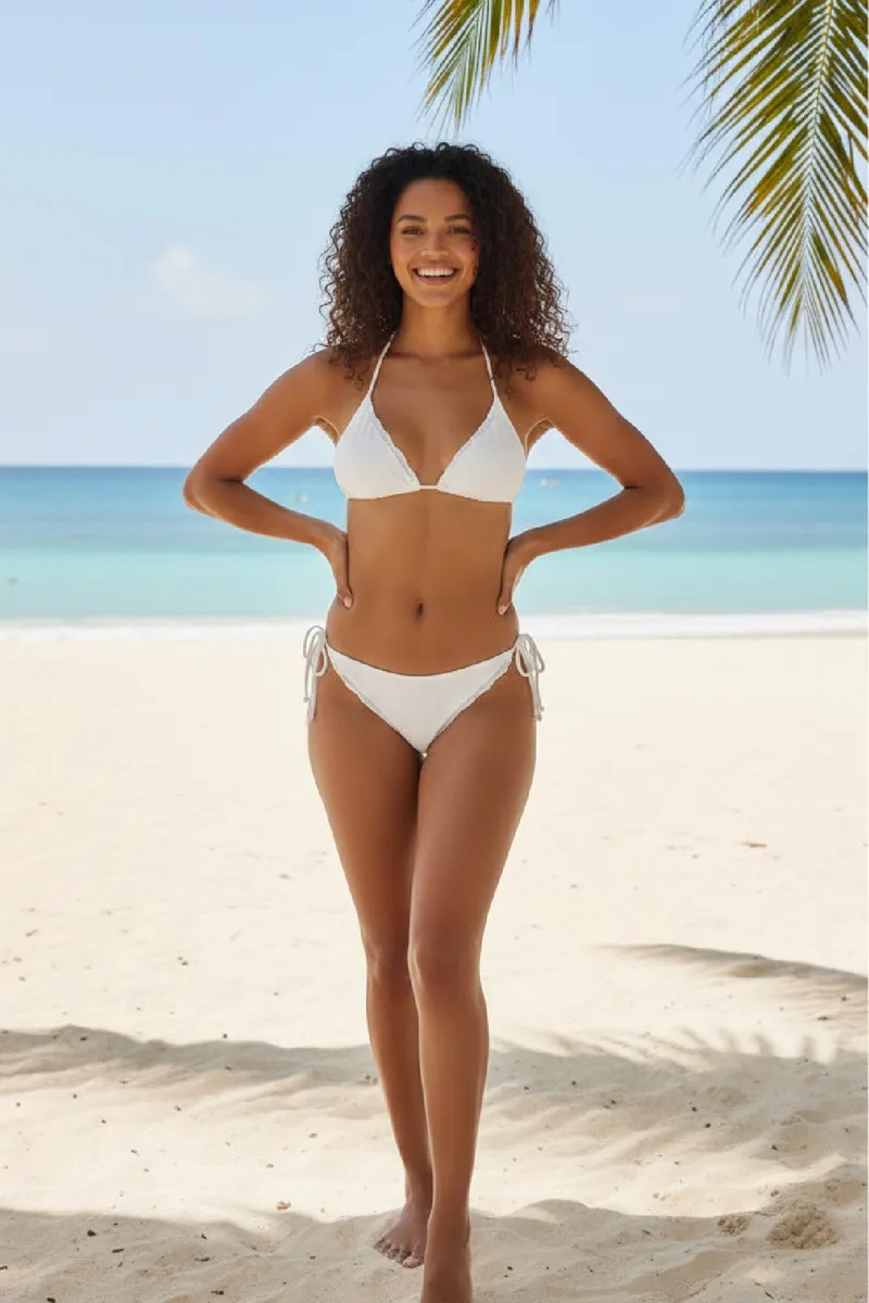 Kadın Beyaz Pedli Bel ve Boyundan Bağlamalı Dantelli Şık Bikini Takımı görseli