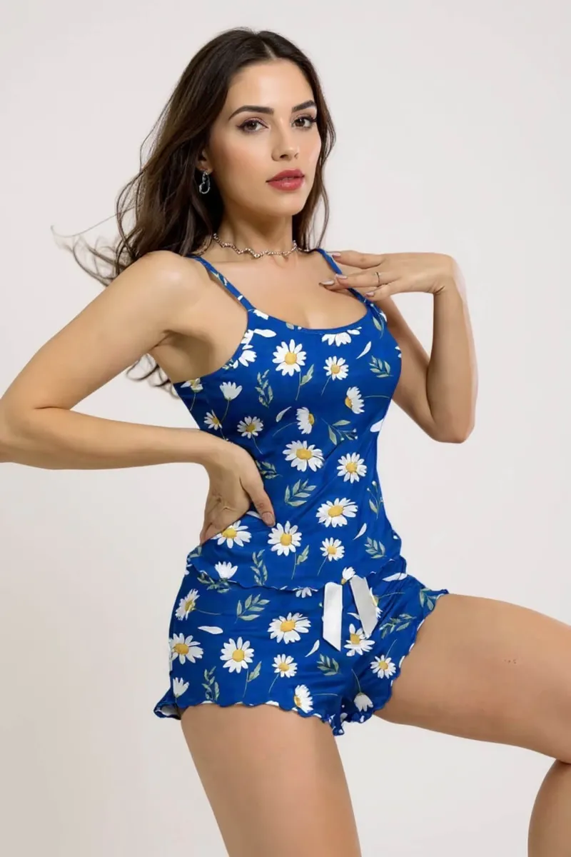 Papatya Desenli Mavi Askılı Şortlu Pijama Takımı görseli