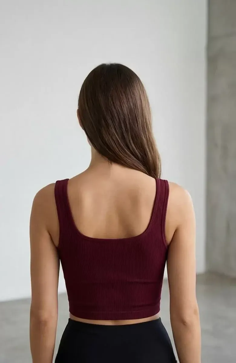 Kadın Bordo Kalın Askılı Crop Top Büstiyer – Modern ve Şık Tasarım görseli