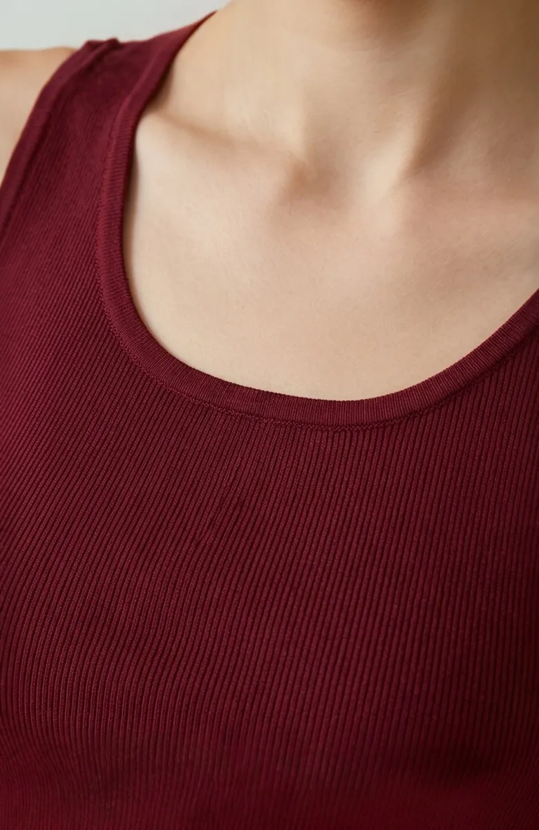Kadın Bordo Kare Yaka Crop Top Bluz – Şık, Rahat ve Kolay Kombinlenebilir görseli