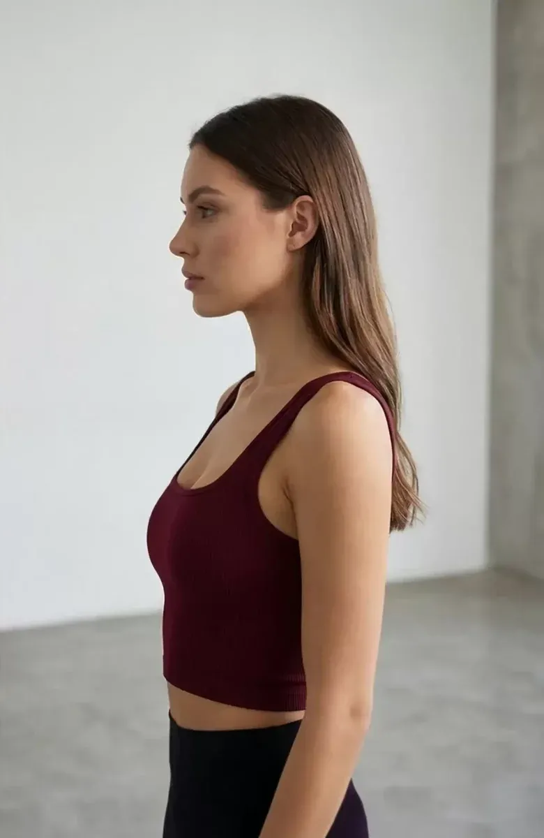 Kadın Bordo Kalın Askılı Crop Top Büstiyer – Modern ve Şık Tasarım görseli
