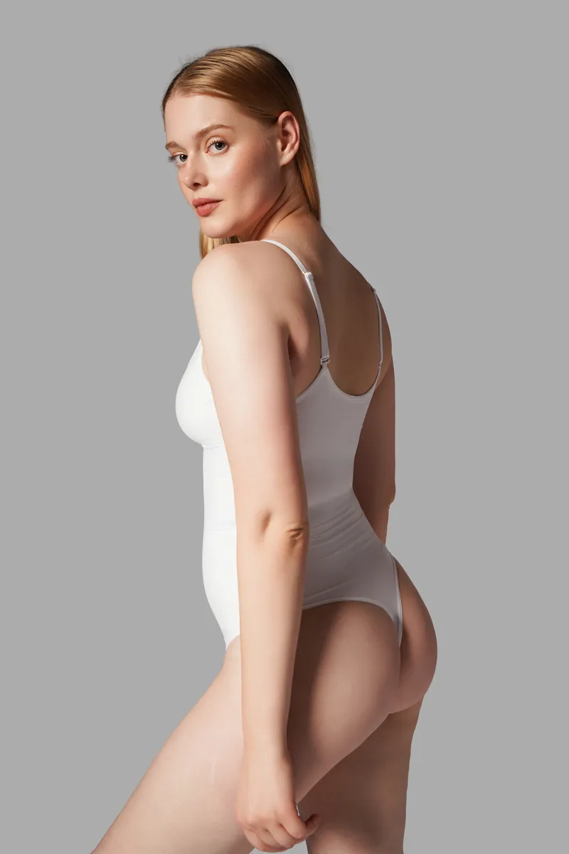 string zıbın sıkılaştırıcı toparlayıcı örme kumaş body 9052 Beyaz görseli